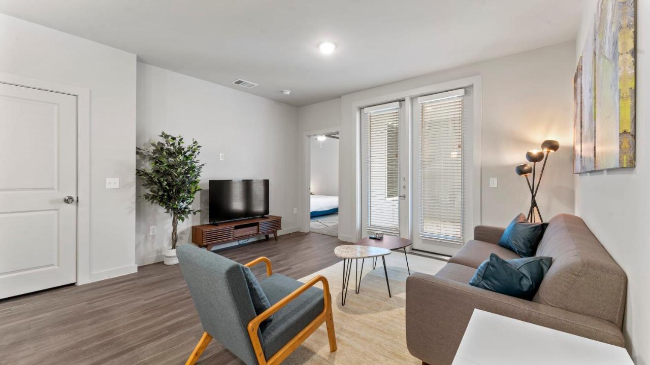 Luxury Central Apts - Free Parking, Gym, Fast Wifi Leilighet Austin Eksteriør bilde