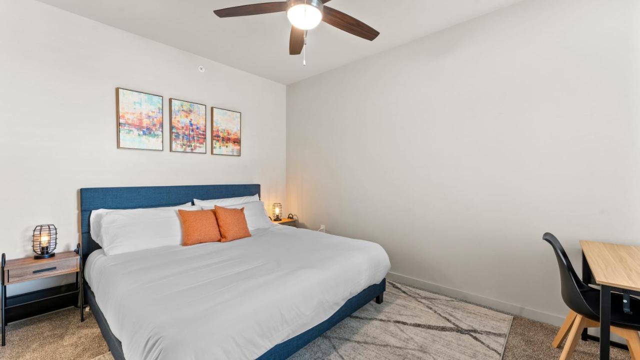 Luxury Central Apts - Free Parking, Gym, Fast Wifi Leilighet Austin Eksteriør bilde