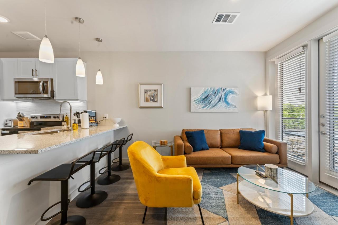 Luxury Central Apts - Free Parking, Gym, Fast Wifi Leilighet Austin Eksteriør bilde